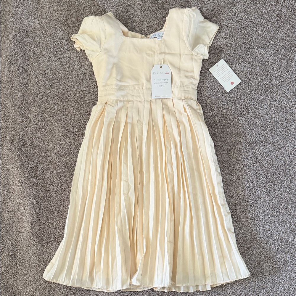 Ivy City co Girls' Cream Pleated Dress